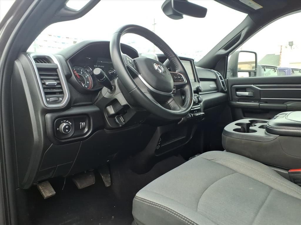 2024 RAM 2500 Big Horn Crew Cab 4x4 8' Box