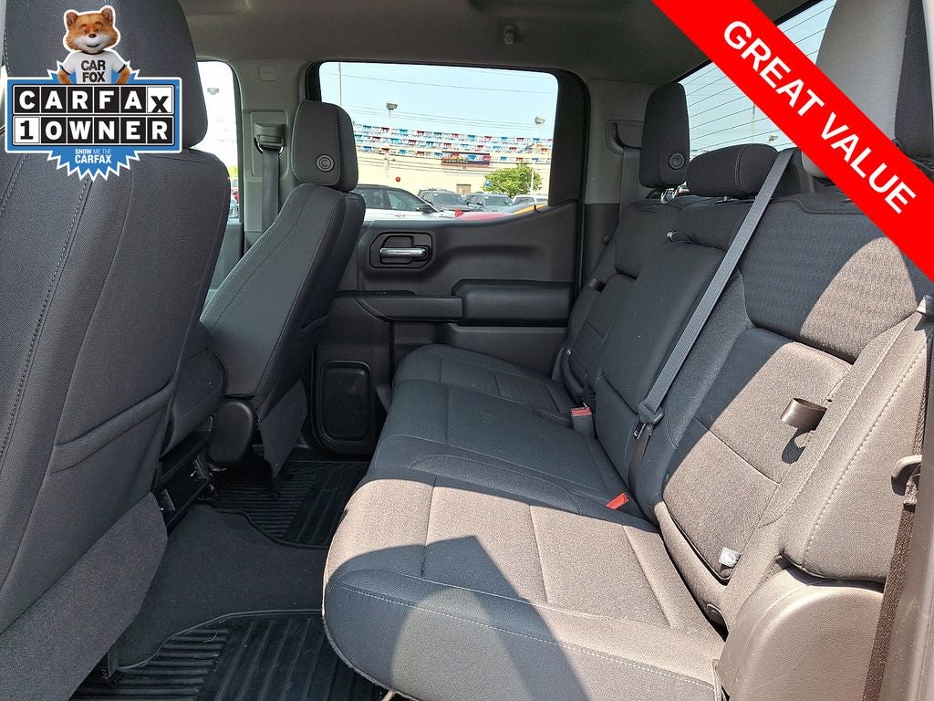 2023 Chevrolet Silverado 1500 4WD Crew Cab Standard Bed Custom
