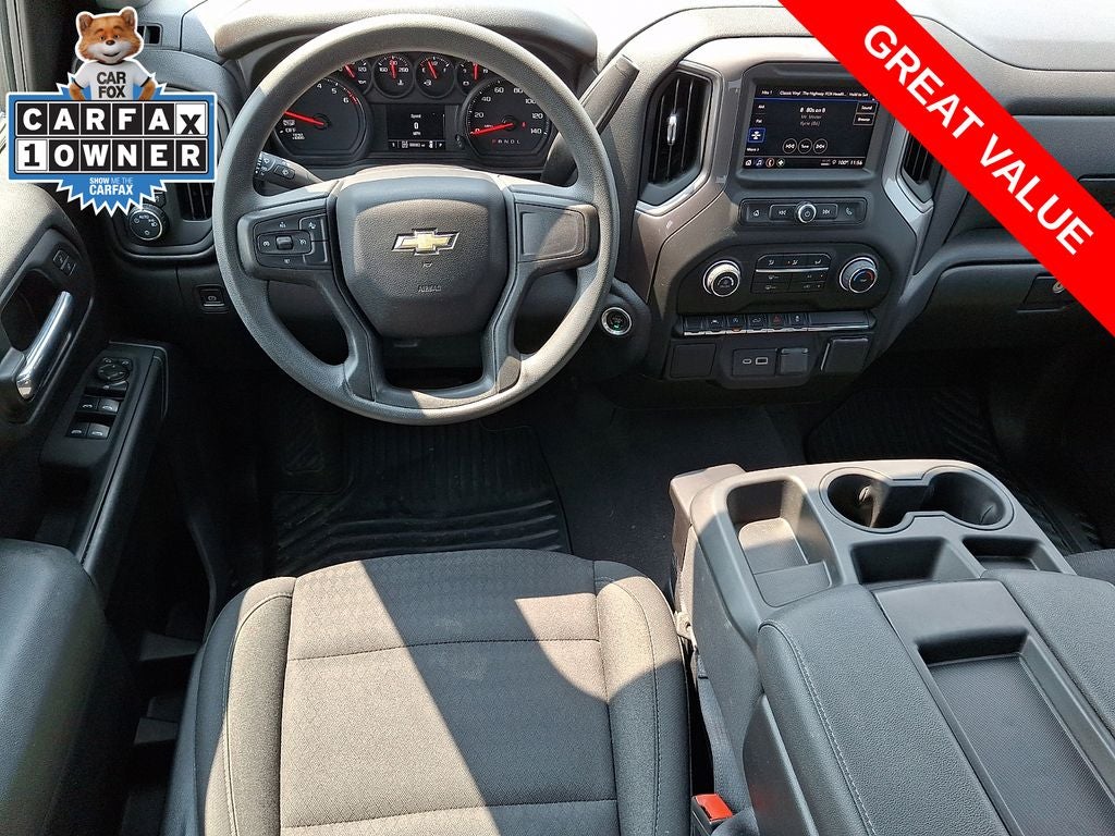 2023 Chevrolet Silverado 1500 4WD Crew Cab Standard Bed Custom