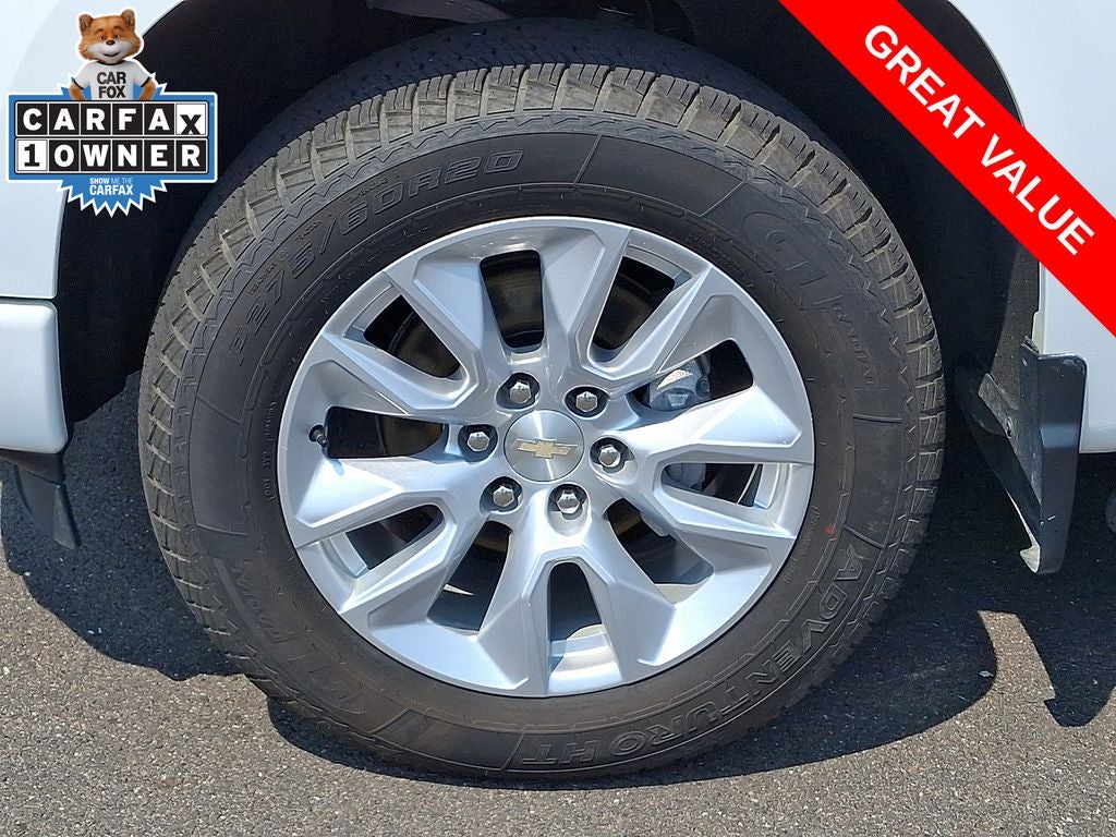 2023 Chevrolet Silverado 1500 4WD Crew Cab Standard Bed Custom