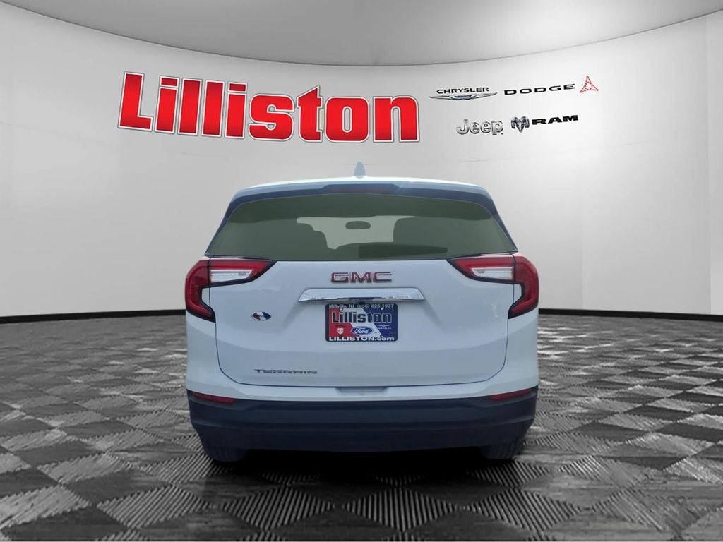 2024 GMC Terrain FWD SLE