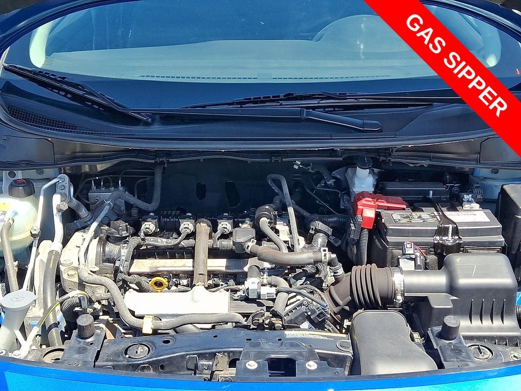 2024 Nissan Versa 1.6 S