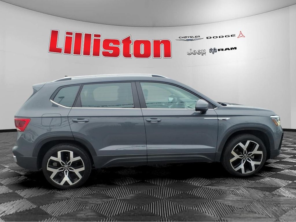 2022 Volkswagen Taos 1.5T SEL