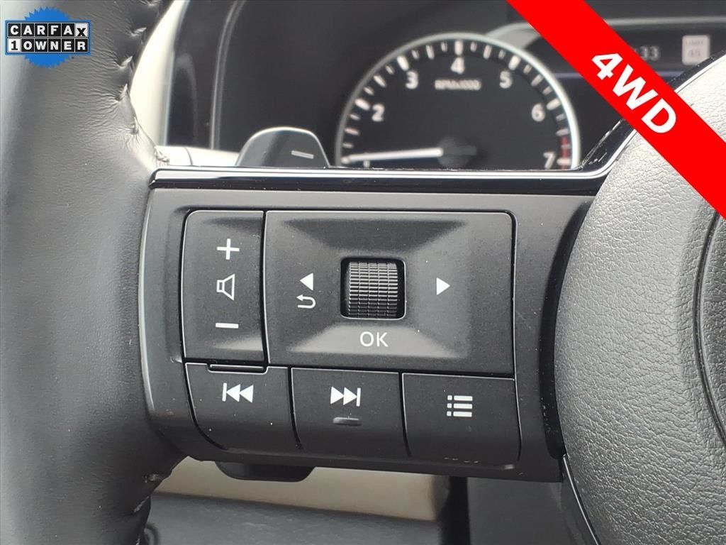 2023 Nissan Pathfinder SL 4WD