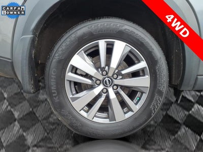 2023 Nissan Pathfinder SL 4WD