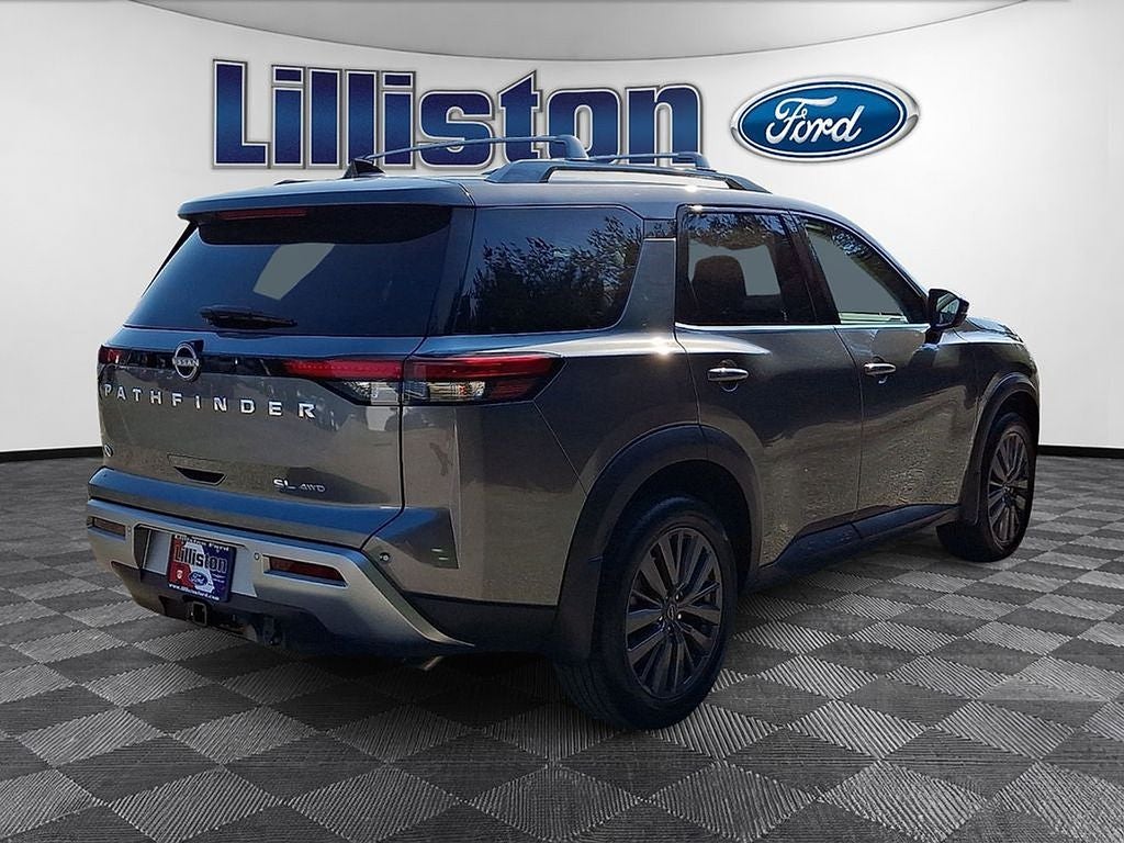 2025 Nissan Pathfinder SL 4WD