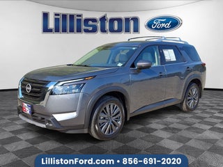 2025 Nissan Pathfinder SL 4WD