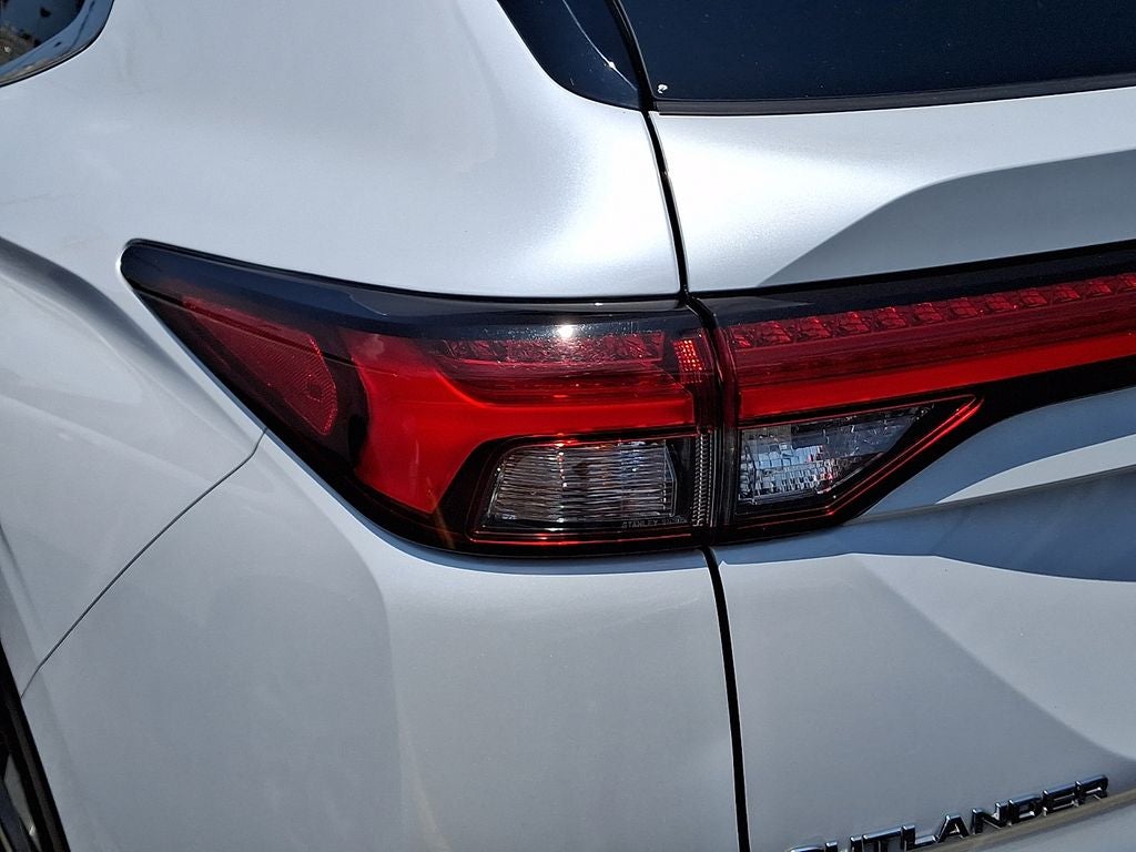 2024 Mitsubishi Outlander SE 2.5 2WD