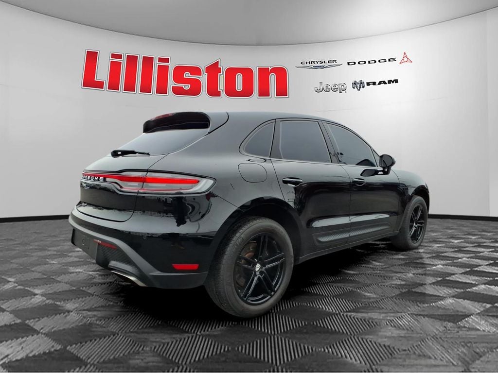 2023 Porsche Macan T