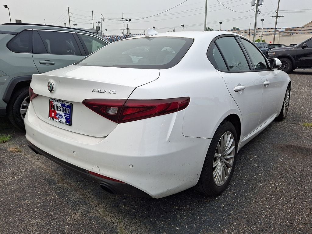 2022 Alfa Romeo Giulia Sprint AWD