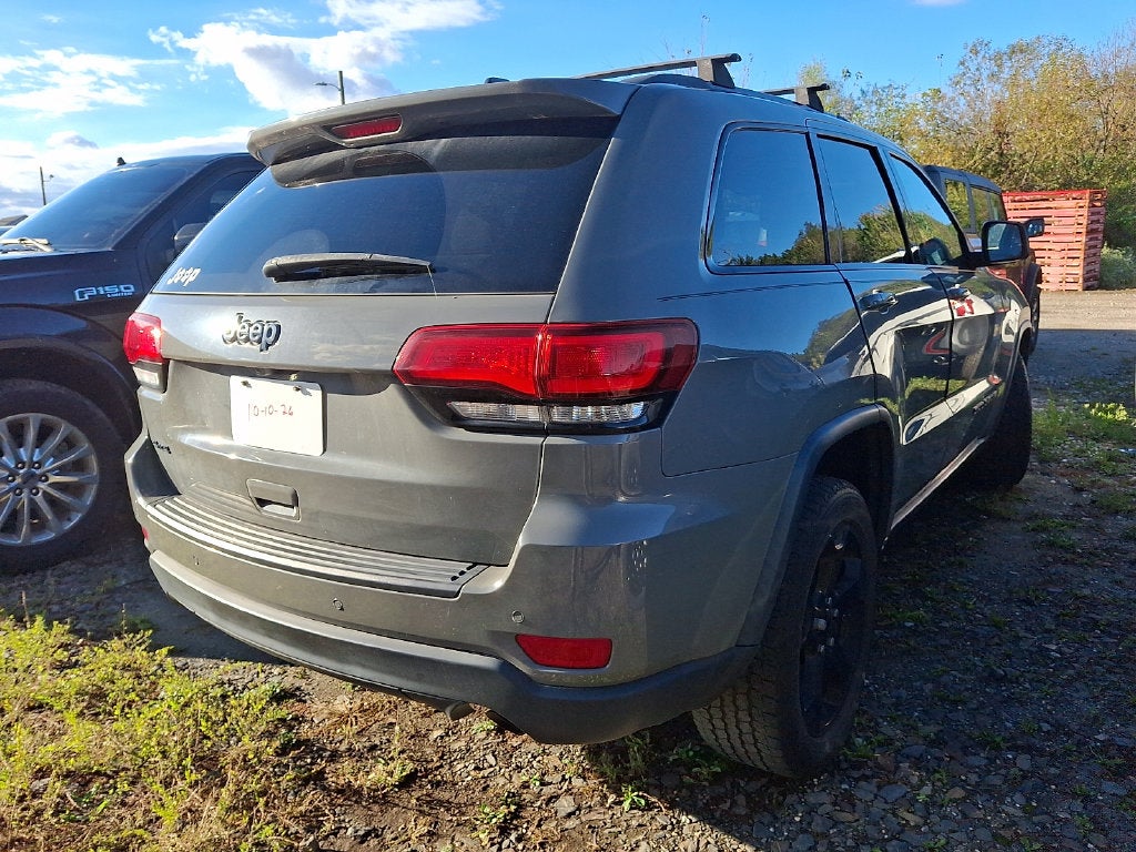 2019 Jeep Grand Cherokee Laredo