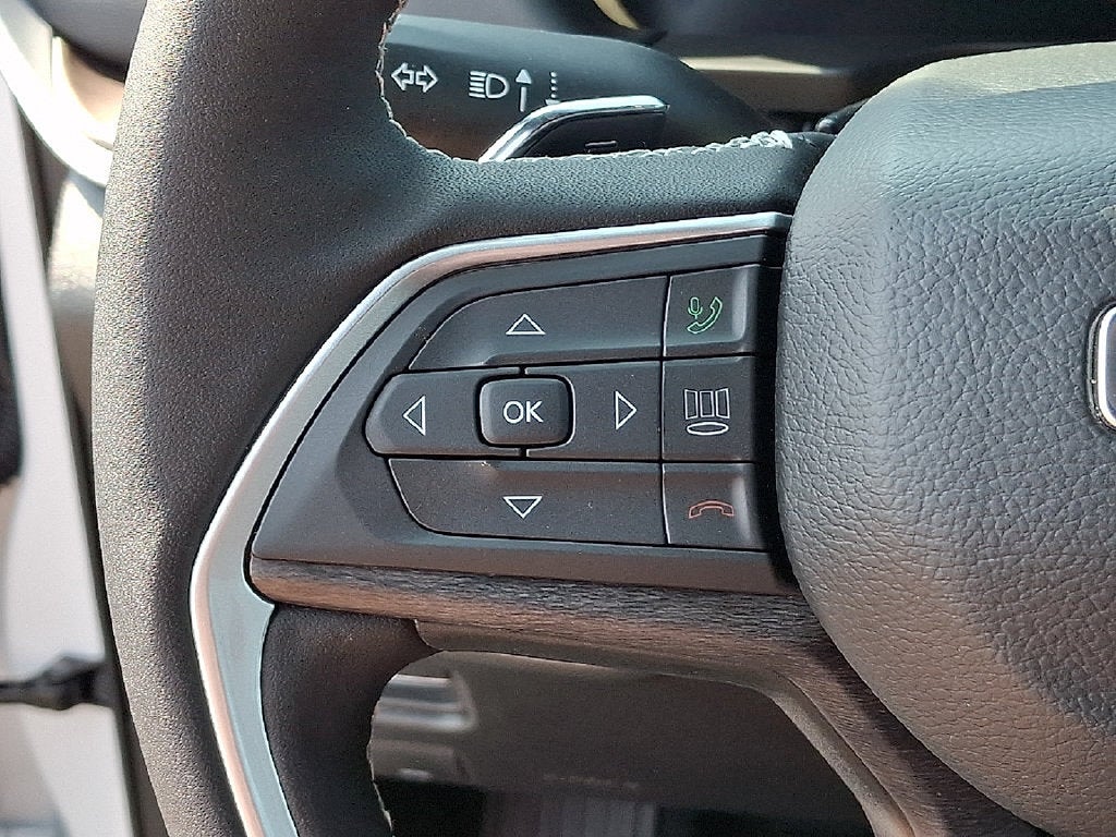 2026 Jeep Grand Cherokee Altitude