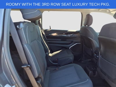 2022 Jeep Grand Cherokee L Laredo