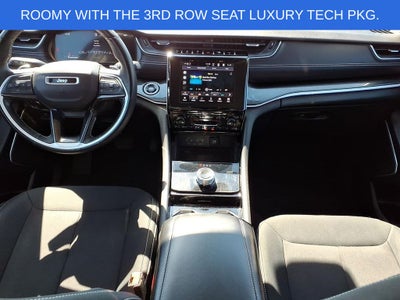 2022 Jeep Grand Cherokee L Laredo