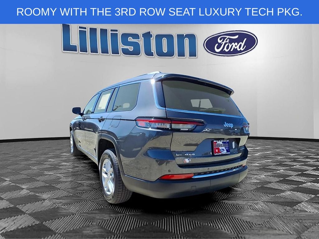 2022 Jeep Grand Cherokee L Laredo