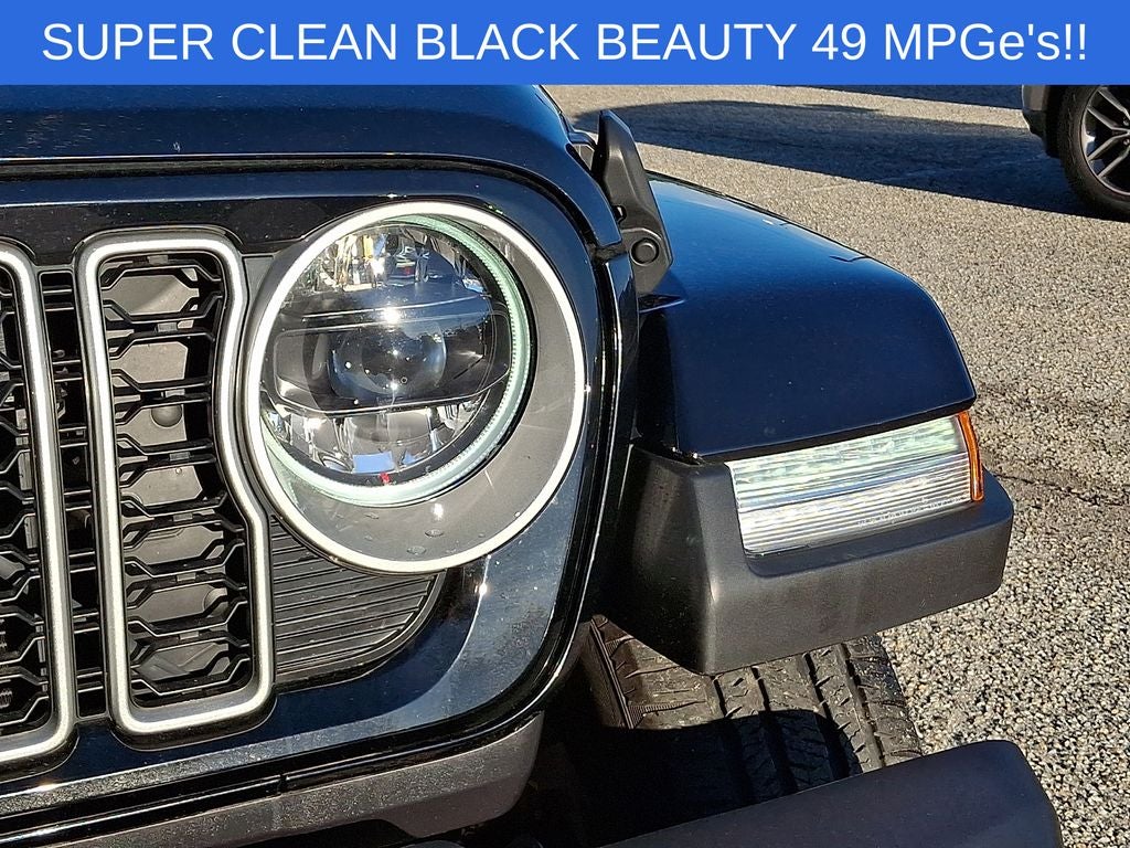 2025 Jeep Wrangler Sahara 4xe