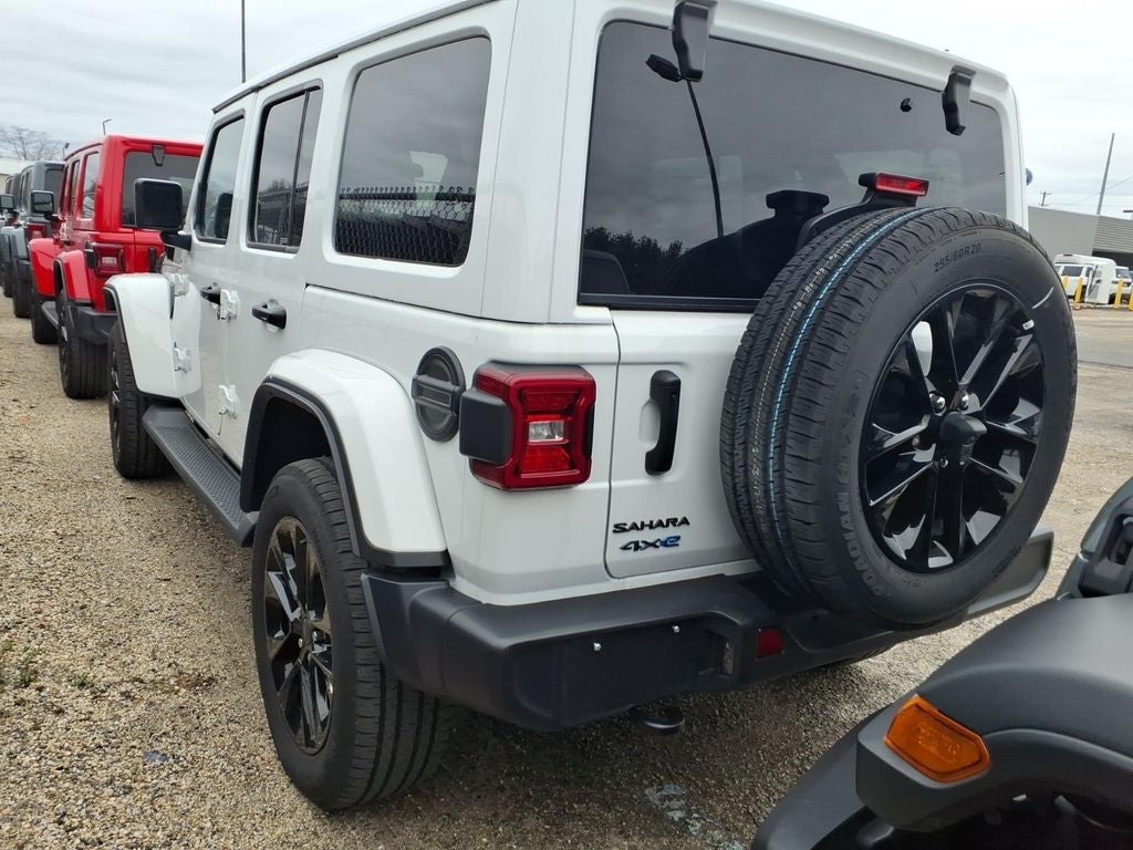 2025 Jeep Wrangler Sahara 4xe