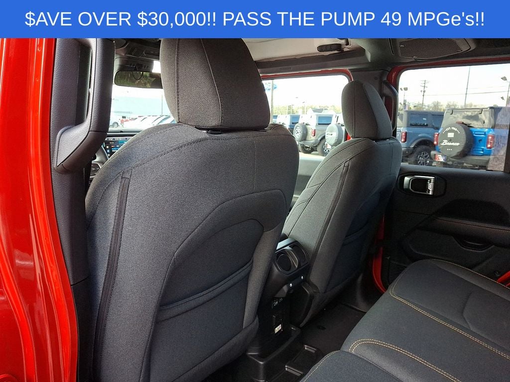 2025 Jeep Wrangler Sahara 4xe