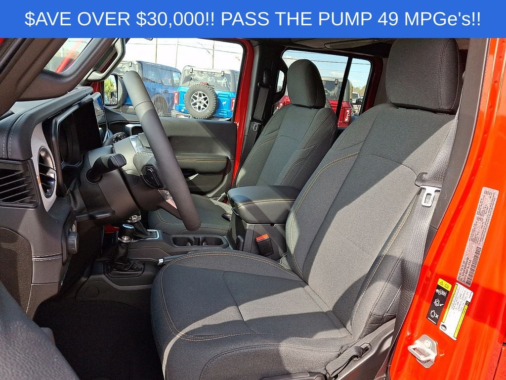 2025 Jeep Wrangler Sahara 4xe