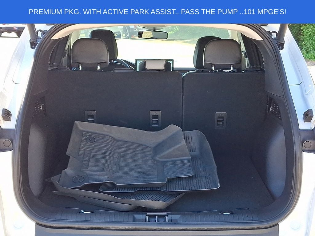 2023 Ford Escape Plug-In Hybrid Base