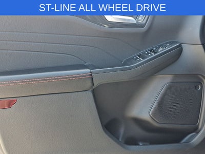 2025 Ford Escape ST-Line Select