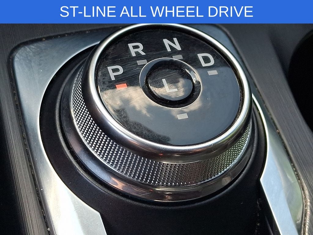 2025 Ford Escape ST-Line Select