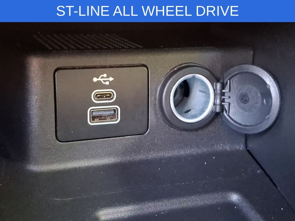 2025 Ford Escape ST-Line Select
