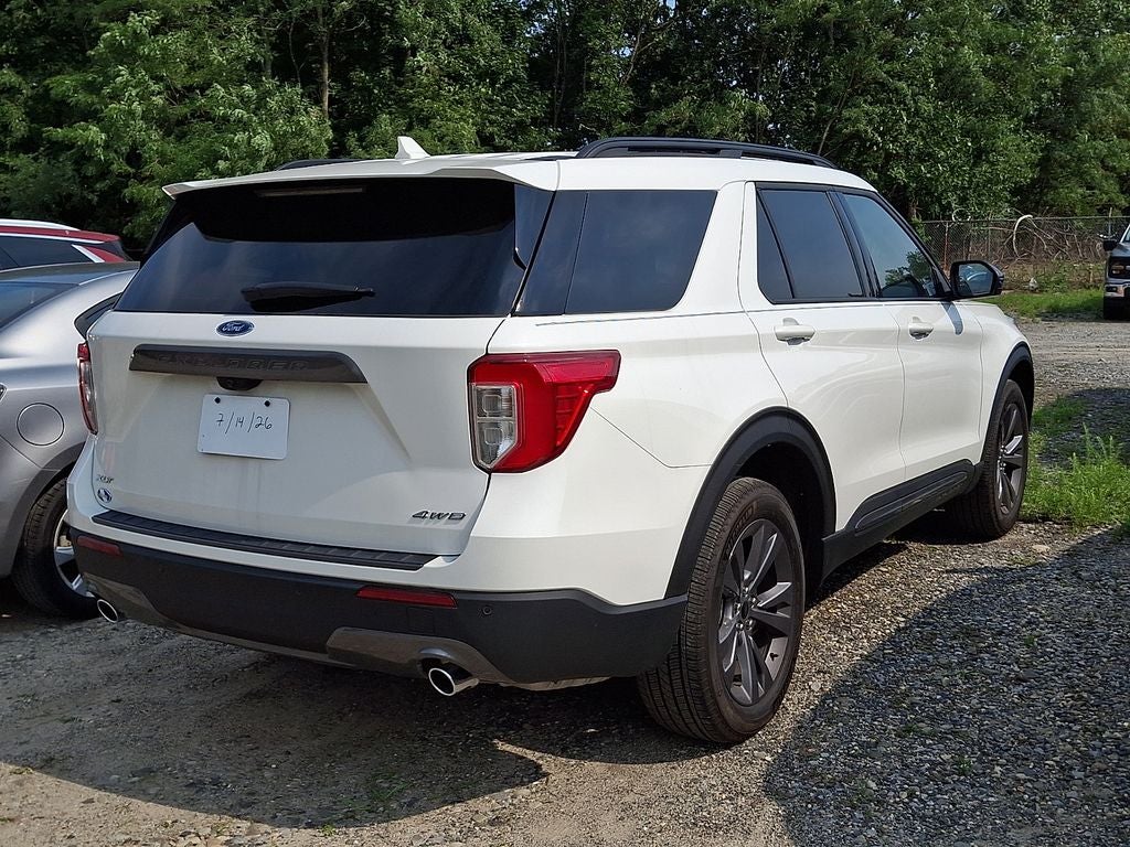 2024 Ford Explorer XLT