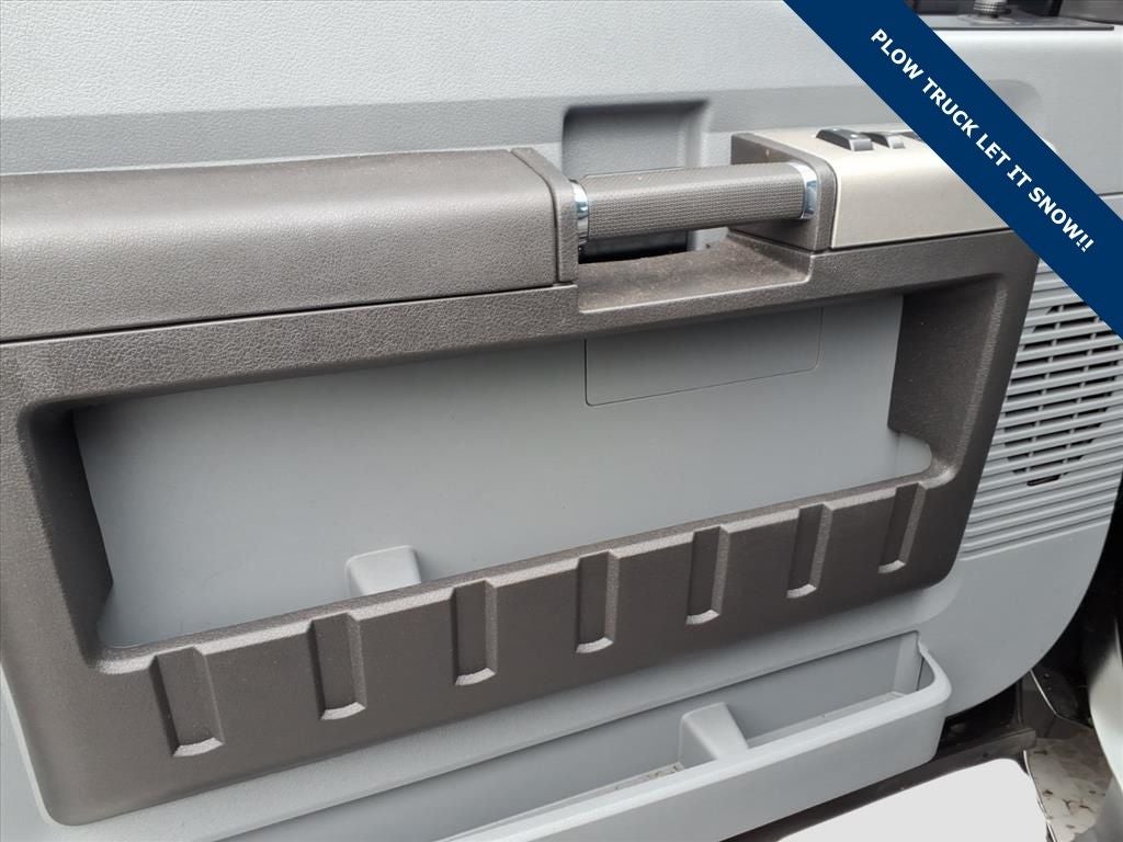 2016 Ford F-250SD XLT 8 FT MEYERS PLOW