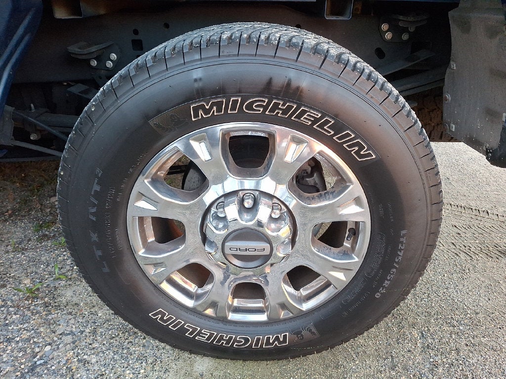 2022 Ford F-250SD Lariat