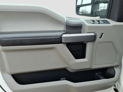 2019 Ford F-150 XLT LOW MILES!