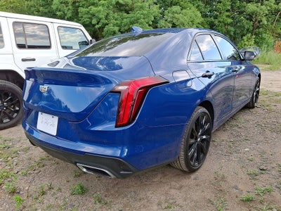 2022 Cadillac CT4 Luxury