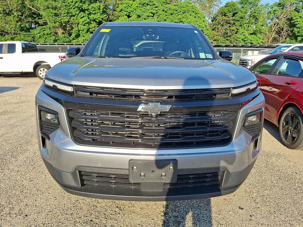 2024 Chevrolet Traverse LS