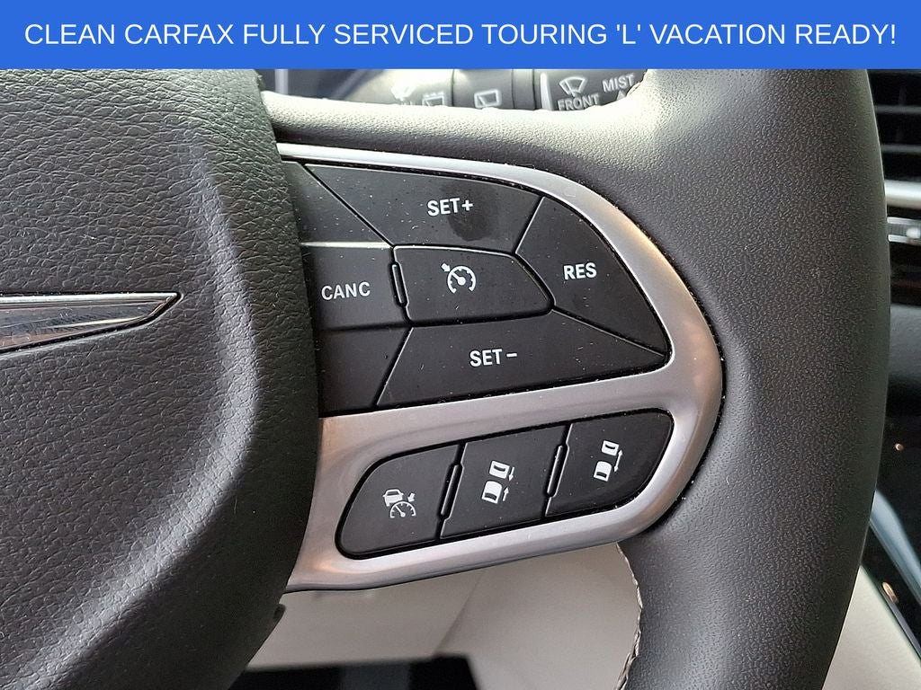 2023 Chrysler Pacifica Touring L