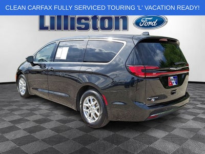 2023 Chrysler Pacifica Touring L