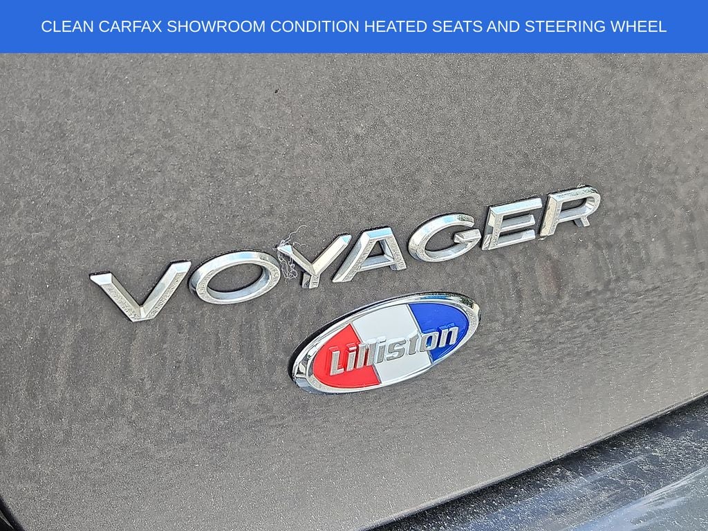 2023 Chrysler Voyager LX