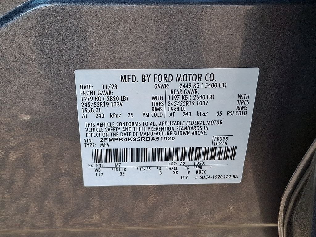 2024 Ford Edge Titanium