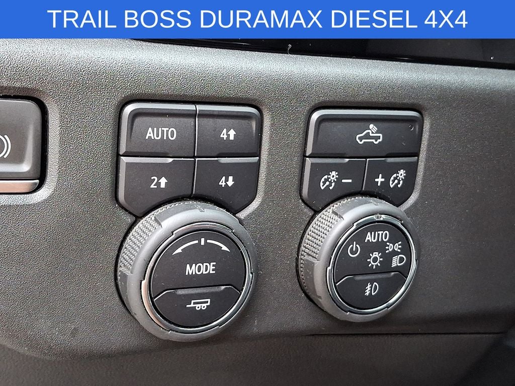 2023 Chevrolet Silverado 1500 LT Trail Boss