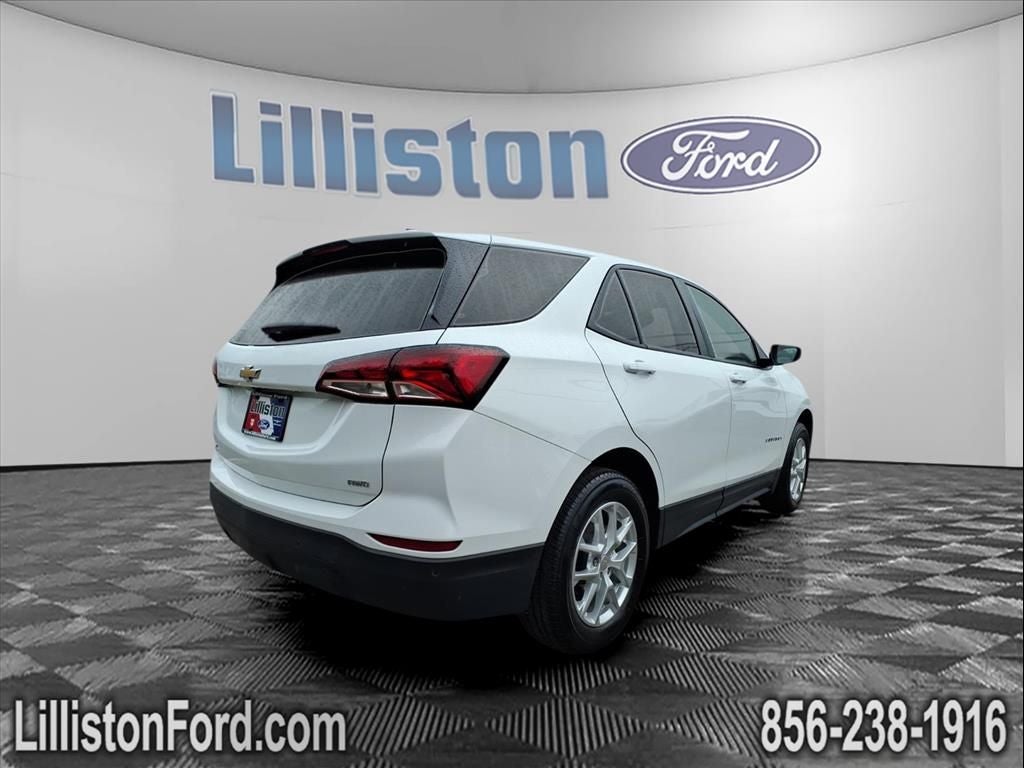 2022 Chevrolet Equinox LS