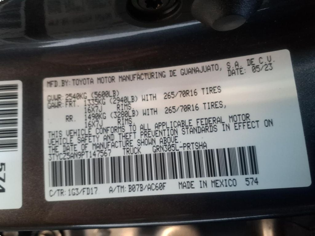 2023 Toyota Tacoma TRD Off-Road V6