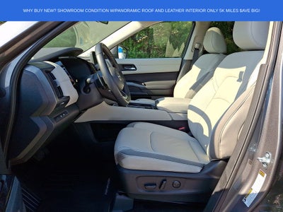 2025 Nissan Pathfinder SL