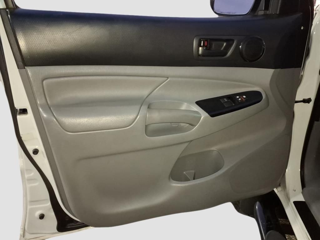 2014 Toyota Tacoma Base