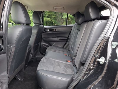 2022 Mitsubishi Eclipse Cross Base