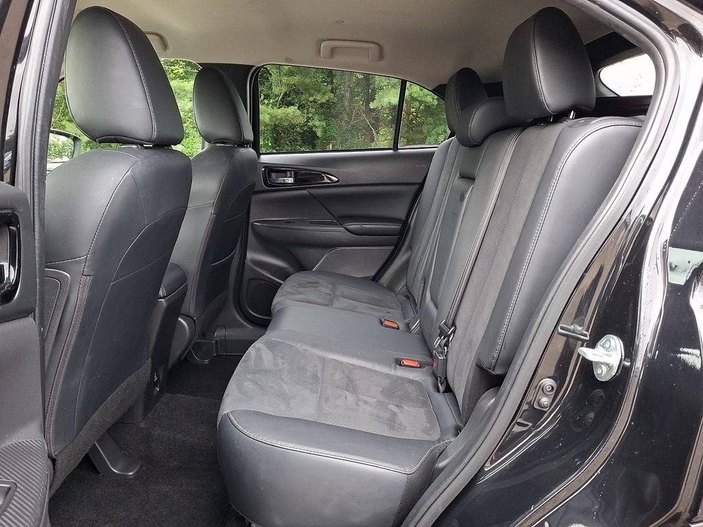 2022 Mitsubishi Eclipse Cross Base