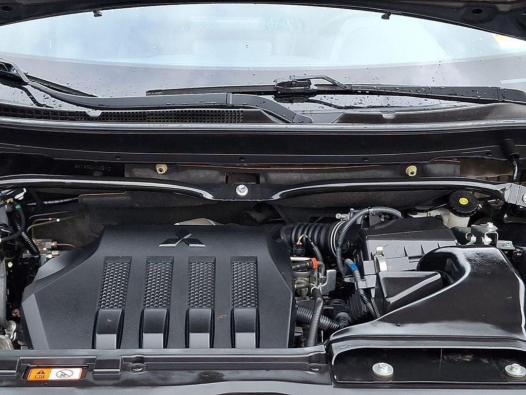 2022 Mitsubishi Eclipse Cross Base