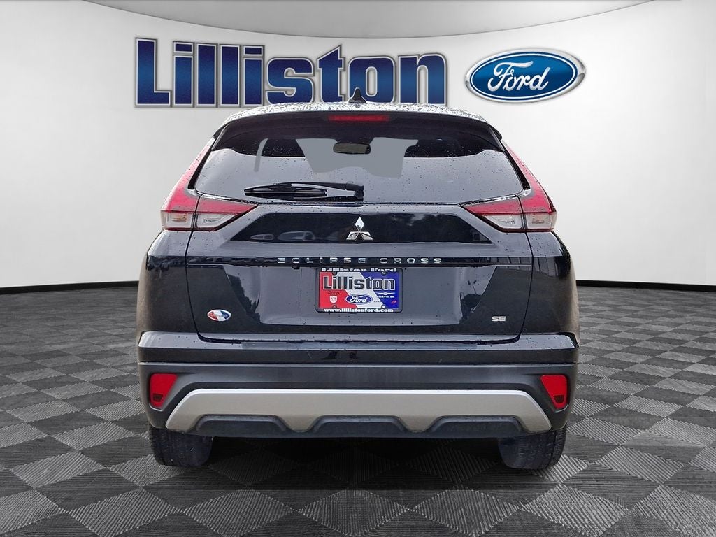 2022 Mitsubishi Eclipse Cross Base