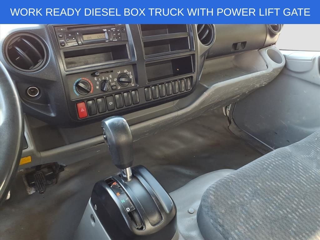 2017 Hino 195 TILT CAB 195