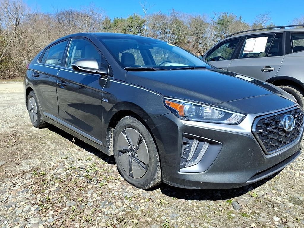 2020 Hyundai Ioniq Hybrid SE