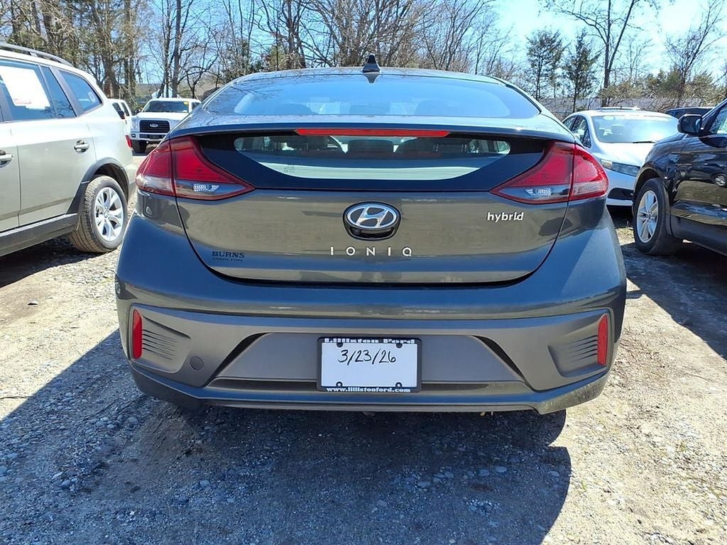 2020 Hyundai Ioniq Hybrid SE