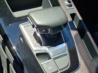2024 Audi Q5 45 S line Premium quattro